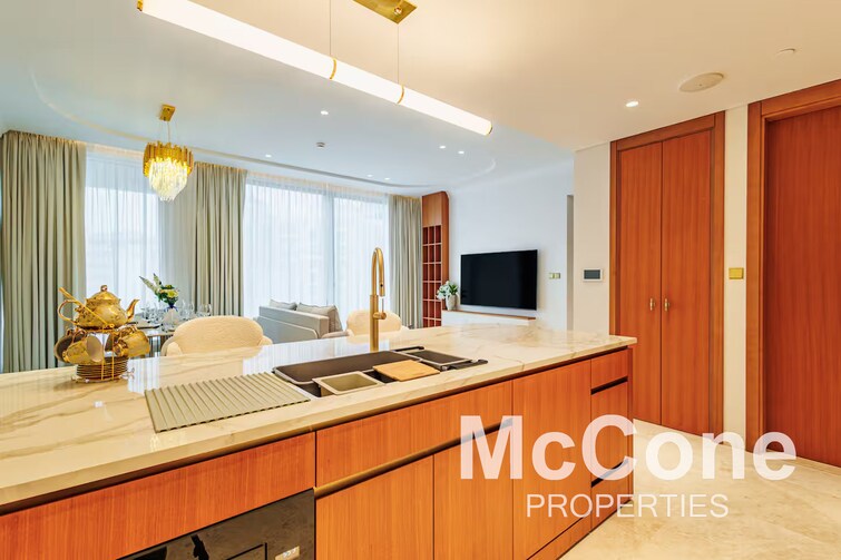 Ellington Beach House Apartment for Sale, Palm Jumeirah, Dubai