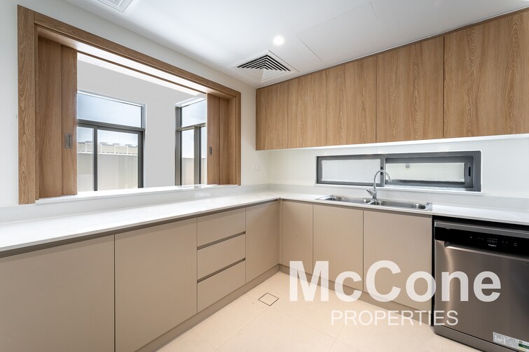  Villa for Sale, Dubai South, Dubai