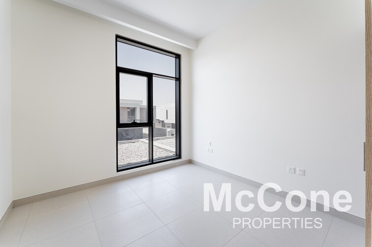  Villa for Sale, Dubai South, Dubai