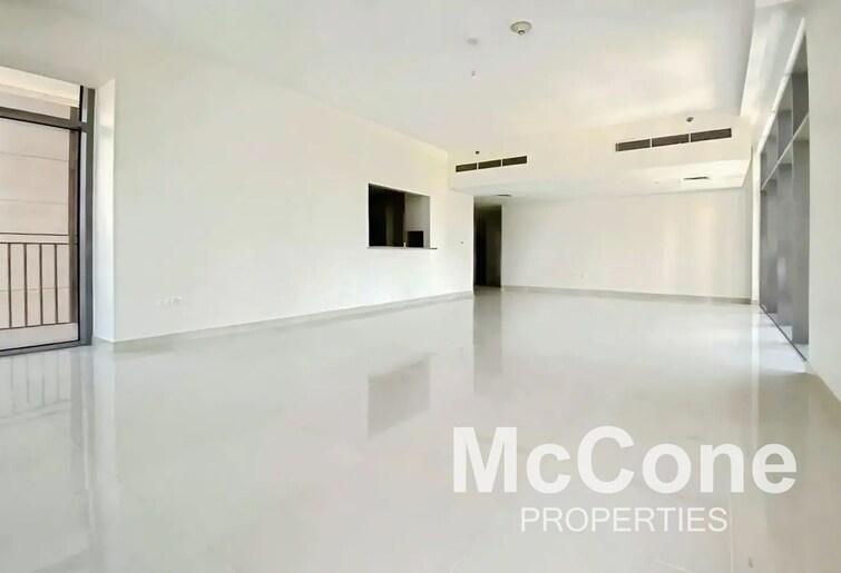 BLVD Crescent Towers Apartment for Sale, Downtown Dubai, Dubai