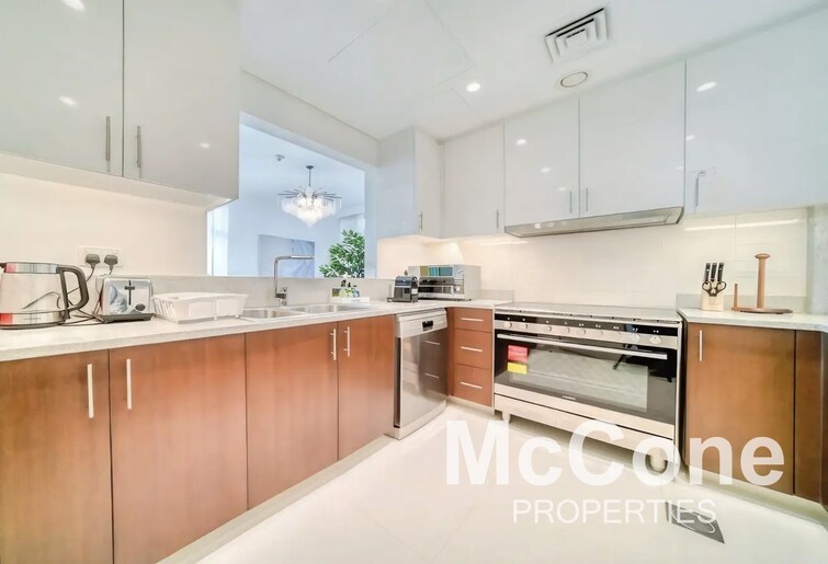 BLVD Crescent Towers Apartment for Sale, Downtown Dubai, Dubai