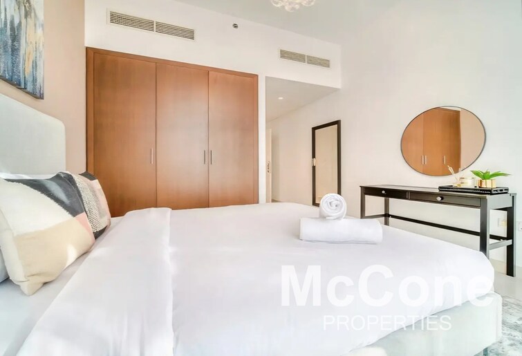 BLVD Crescent Towers Apartment for Sale, Downtown Dubai, Dubai