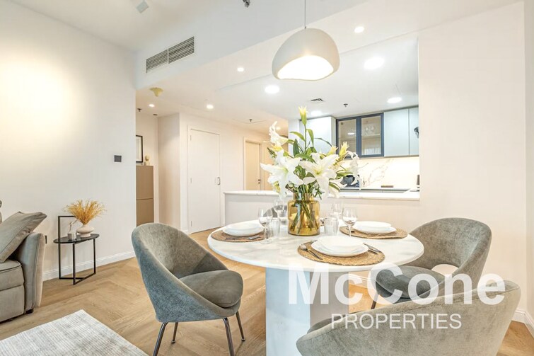 Standpoint Towers Apartment for Sale, Downtown Dubai, Dubai