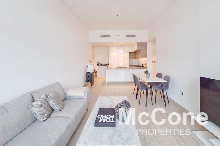 Studio One Tower Apartment for Sale, Dubai Marina, Dubai