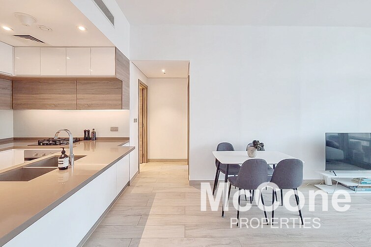 Studio One Tower Apartment for Sale, Dubai Marina, Dubai