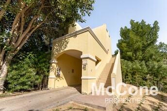 Townhouse For Sale in Dubailand