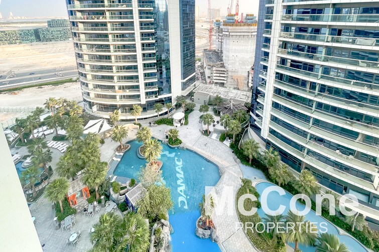 DAMAC Towers by Paramount Hotels and Resorts Apartment for Sale, Business Bay, Dubai
