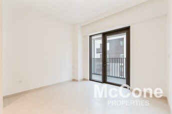 Apartment For Sale in Dubai Creek Harbour