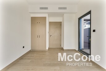  Townhouse for Sale, Damac Lagoons, Dubai