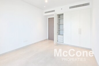 Apartment For Sale in Building 1