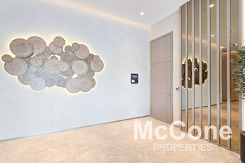 Apartment For Sale in Building 1