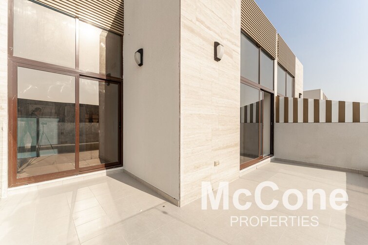 District 11 Villa for Sale, Mohammed Bin Rashid City, Dubai
