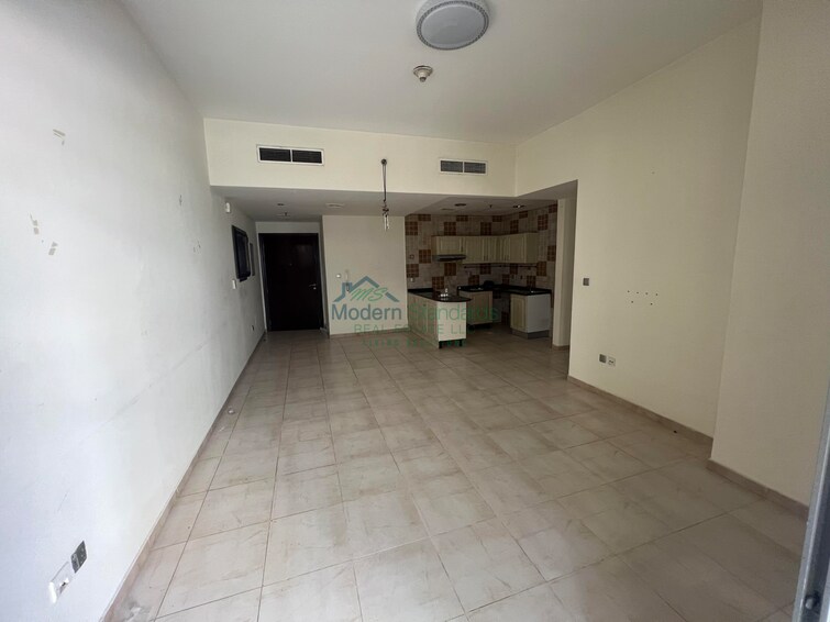 Hamza Tower Apartment for Rent, Dubai Sports City, Dubai