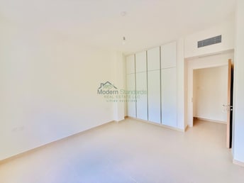  Apartment for Rent, The Gardens, Dubai