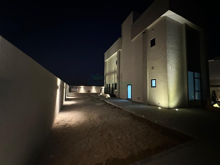  Townhouse for Rent, Dubailand, Dubai