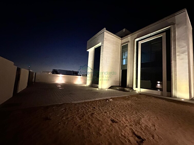  Townhouse for Rent, Dubailand, Dubai
