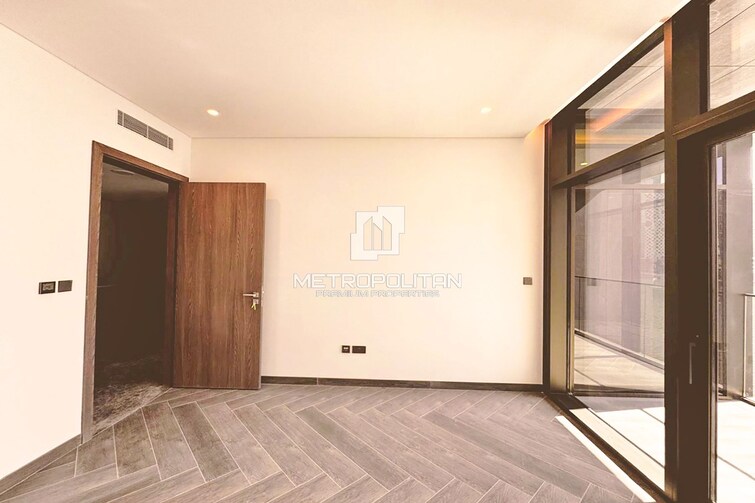 Peninsula Five Duplex for Sale, Business Bay, Dubai