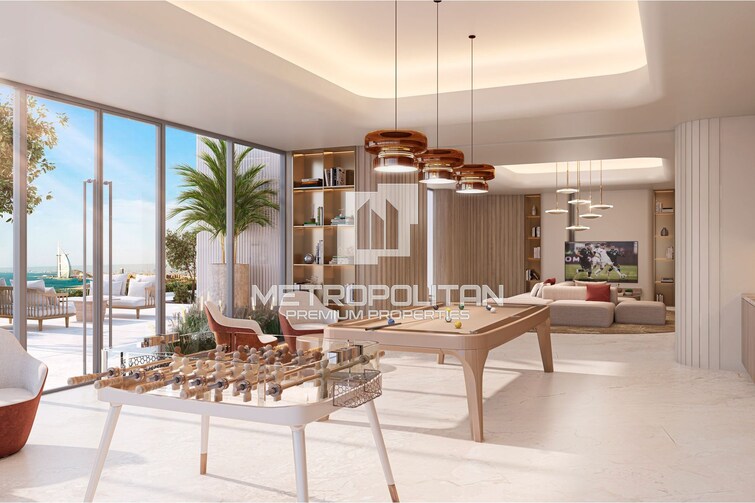  Apartment for Sale, Palm Jumeirah, Dubai