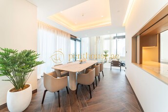 Duplex For Sale in Za'abeel