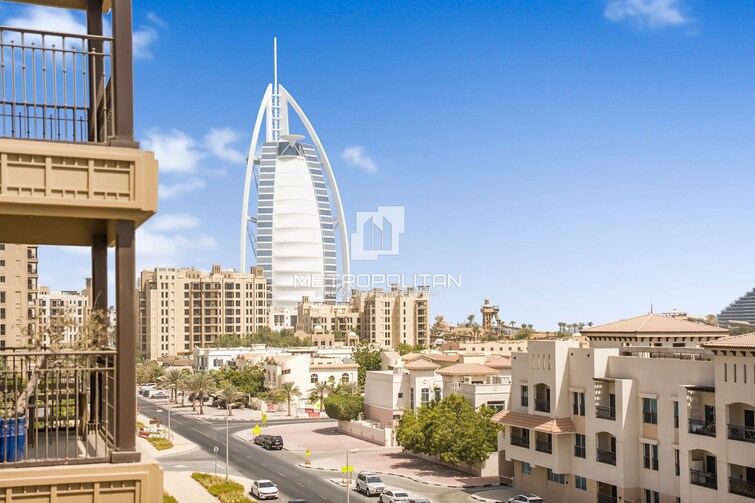  Apartment for Sale, Umm Suqeim, Dubai
