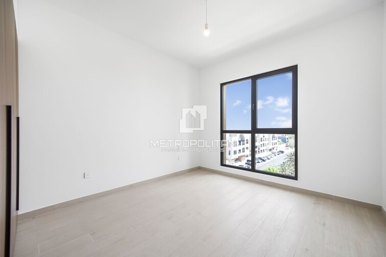  Apartment for Sale, Umm Suqeim, Dubai
