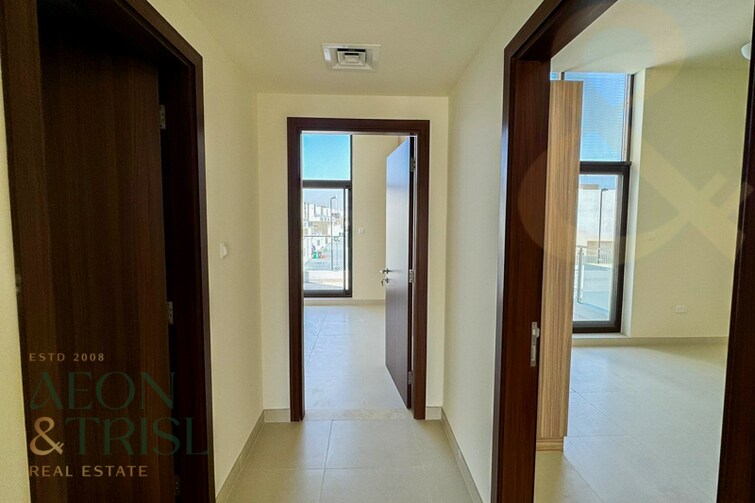 4 Bedroom 2060 Sq.Ft. Villa for Sale in District 11, Mohammed Bin Rashid City, Dubai - 7046902 photo 6
