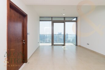 1 BR Apartment For Sale in Marina Gate 2