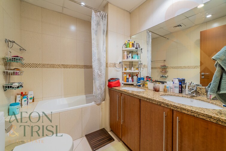 JLT Cluster Q Apartment for Sale, Jumeirah Lake Towers (JLT), Dubai