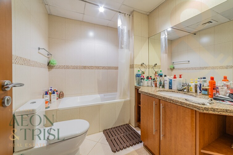 JLT Cluster Q Apartment for Sale, Jumeirah Lake Towers (JLT), Dubai