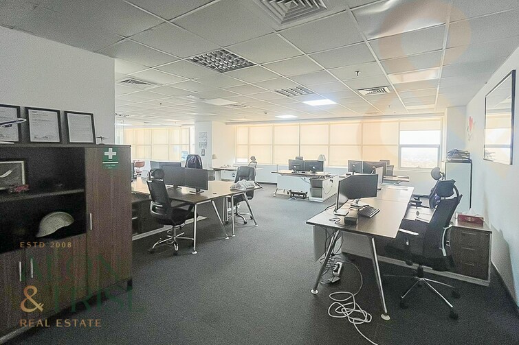 Mazaya Business Avenue Office Space for Rent, Jumeirah Lake Towers (JLT), Dubai