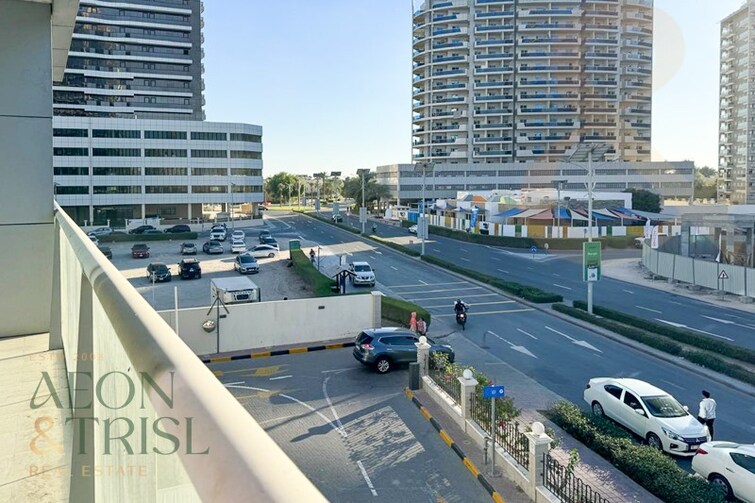 Oasis Tower 1 Apartment for Rent, Dubai Sports City, Dubai