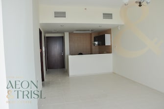 1 BR Apartment For Rent in Royal Residence 1 Cover Image