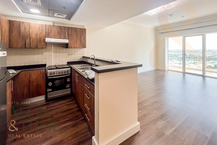 Golf View Residence Apartment for Sale, Dubai Sports City, Dubai