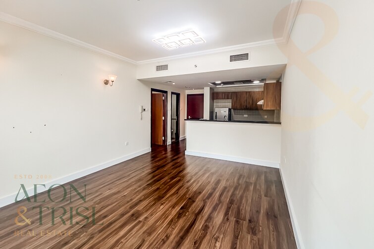 Golf View Residence Apartment for Sale, Dubai Sports City, Dubai