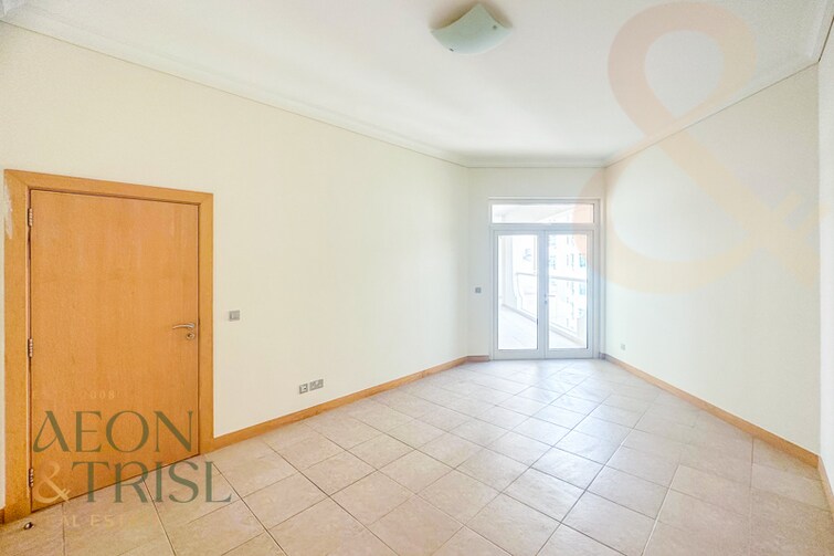 Shoreline Apartments Apartment for Rent, Palm Jumeirah, Dubai