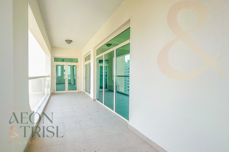 Shoreline Apartments Apartment for Rent, Palm Jumeirah, Dubai