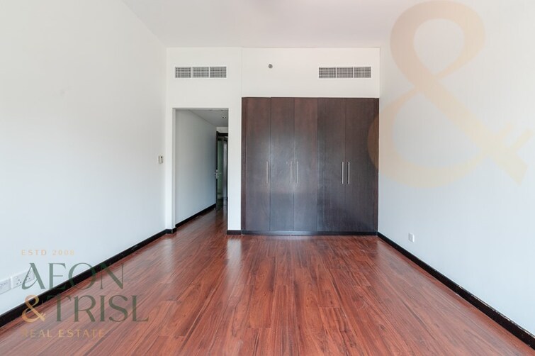 JLT Cluster S (Green Lake Towers) Apartment for Rent, Jumeirah Lake Towers (JLT), Dubai