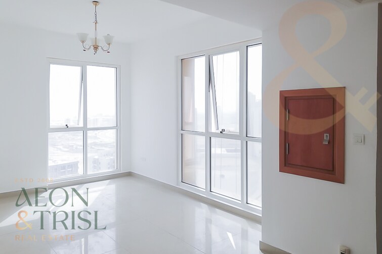 Lakeside Apartment for Sale, Dubai Production City (IMPZ), Dubai