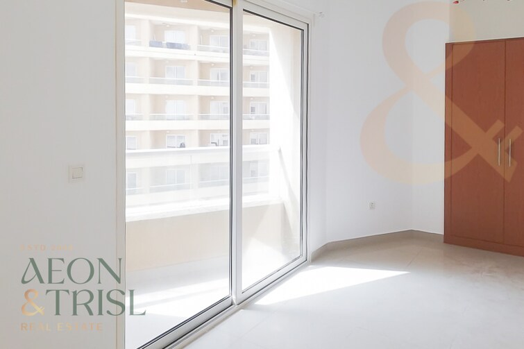 Lakeside Apartment for Sale, Dubai Production City (IMPZ), Dubai