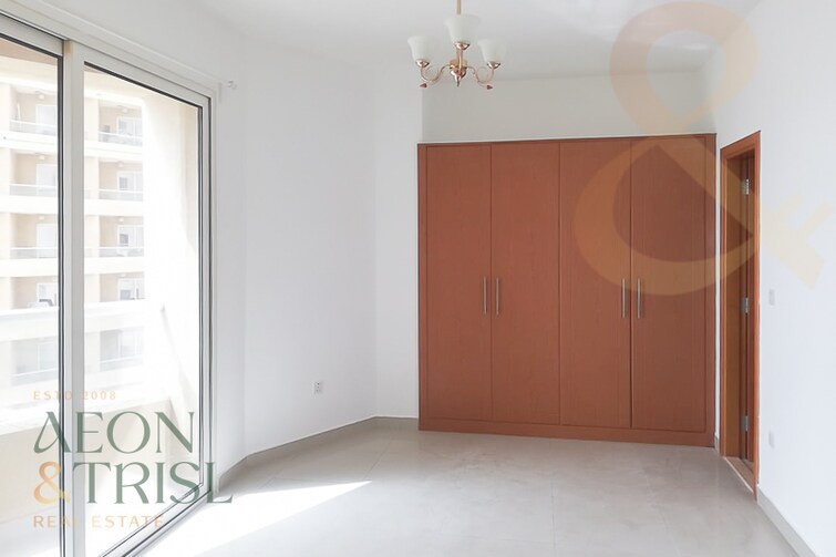 Lakeside Apartment for Sale, Dubai Production City (IMPZ), Dubai