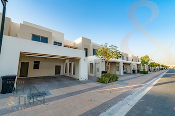 Hayat Townhouses Townhouse for Rent, Town Square, Dubai