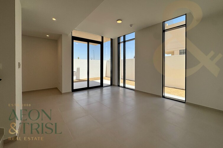 Green View Residences Townhouse for Rent, Barsha Heights (Tecom), Dubai