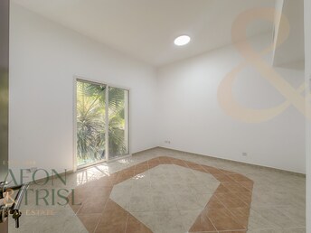  Villa for Sale, Dubai Investment Park (DIP), Dubai
