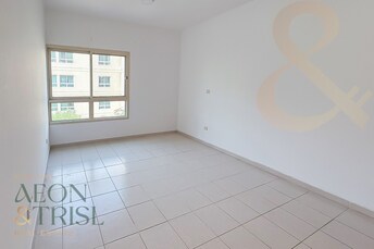 Al Arta Apartment for Rent, The Greens, Dubai