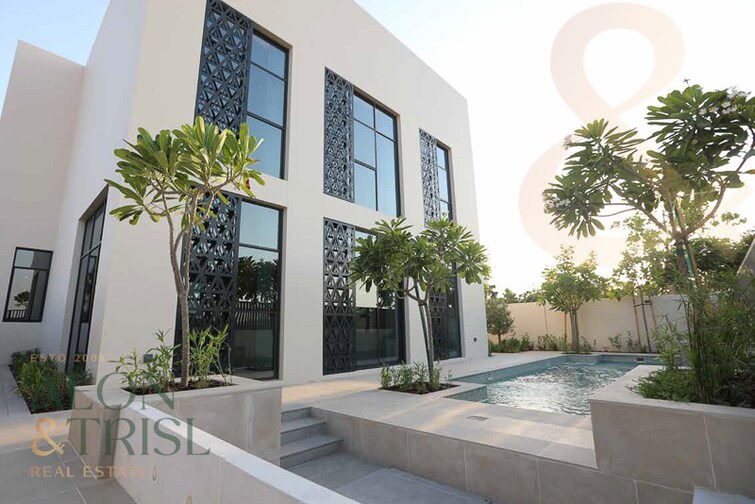  Townhouse for Sale, Sharjah Waterfront City, Sharjah
