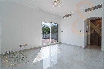  Villa for Rent, The Meadows, Dubai