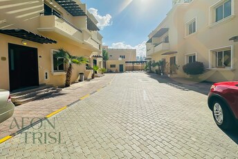 Al Barsha 1 Villa for Rent, Al Barsha, Dubai