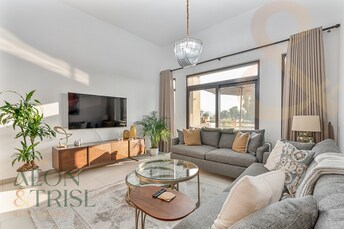 Madinat Jumeirah Living Apartment for Sale, Umm Suqeim, Dubai