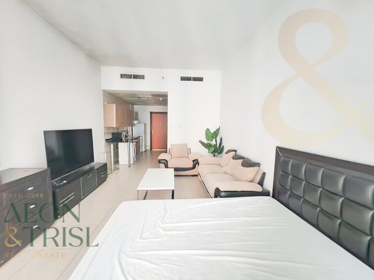 Palace Towers Apartment for Rent, Dubai Silicon Oasis, Dubai