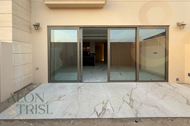 Jasmine Lane Townhouse for Rent, Jumeirah Golf Estates, Dubai
